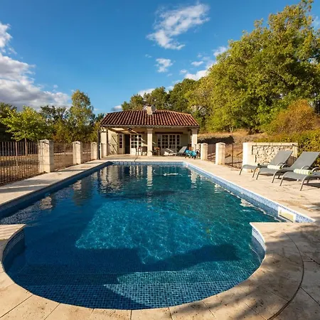 - Spacieuse Maison Pierre Avec Piscine Chauffee, Cuisine D'ete, Petanque, Ping-pong Et Jeux Enfants - 10 Min De Vic * Roques (Gers)